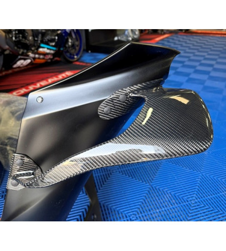 ailerons droit carbone brillant Yamaha YZF-R1 Race 2025 | D45-283A9-00