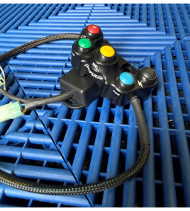 Commodo racing DROIT Yamaha R1 20- | GYTR GYTRHBSWRR11